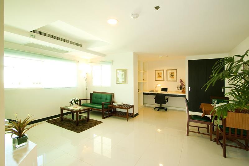 Laurel Suite Bangkok Zimmer foto